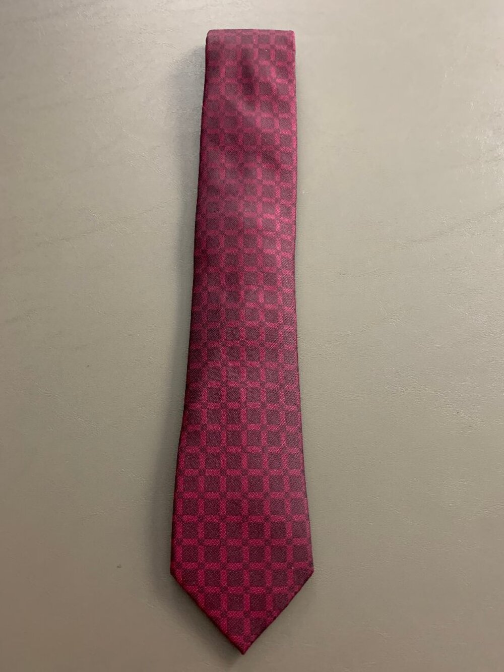 Michael Kors Men's 3'' Silk Blend Neck Tie, Burgundy Grid, One Size